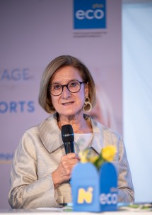 Landeshauptfrau Johanna Mikl-Leitner sagte: „Die Grundlage für einen erfolgreichen Wirtschaftsstandort sind jene drei Tugenden, die uns in den vergangenen Jahrzehnten stark gemacht haben: Leistung, Eigenverantwortung und Hausverstand.“