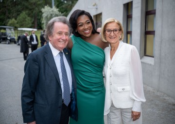 Landeshauptfrau Johanna Mikl-Leitner mit Sopranistin Angel Blue und Pianist Rudolf Buchbinder.